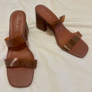 ILIA Brown Block Heel Sandals